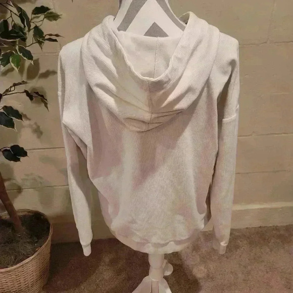 Andrew Marc New York Hoodie Unisex Medium  Ivory Ribbed Pullover Long Sleeve. - Picture 3 of 7